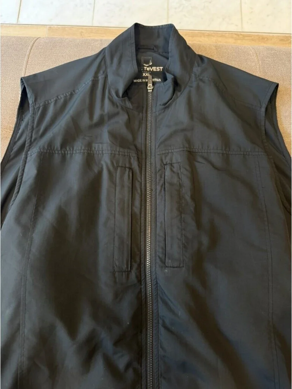 SCOTTeVEST Mens XXL Black Travel Vest TEC Many Pockets